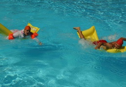 20160925145556-482df676