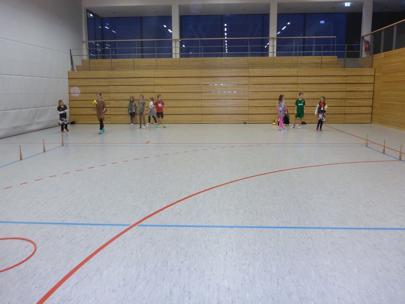 Fasching Kindergruppe Volleyball008.JPG